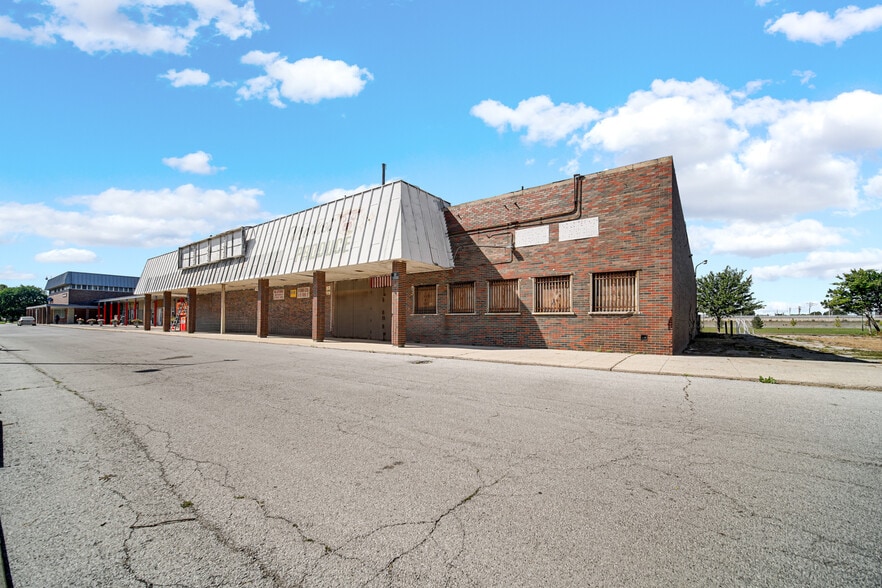 Primary Photo Of 5050 S State St, Chicago Storefront Retail Office For Lease