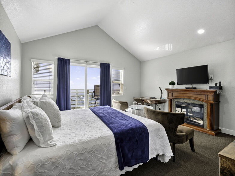 More Photos Of 785 Port Rd, Point Arena Hotel For Sale