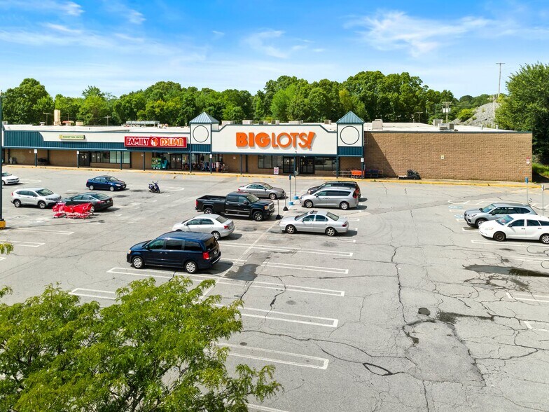 More Photos Of 219 S Main St, Attleboro Freestanding For Lease