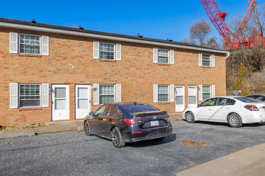 More Photos Of 91 Dutch Mill Ct, Harrisonburg Apartments For Sale