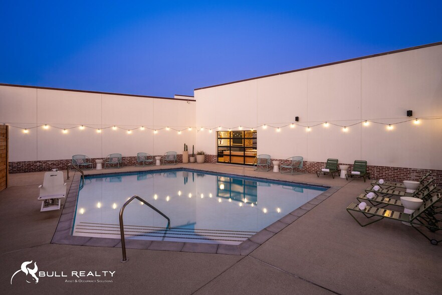 More Photos Of 1508 Texas Ave S, College Station Hotel For Sale