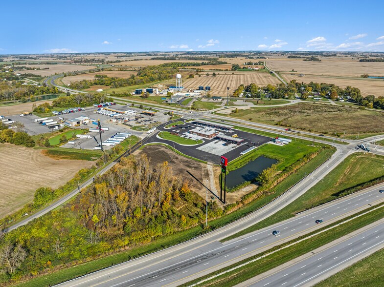 More Photos Of 6579 Garringer-Edgefield rd, Jeffersonville Convenience Store For Sale