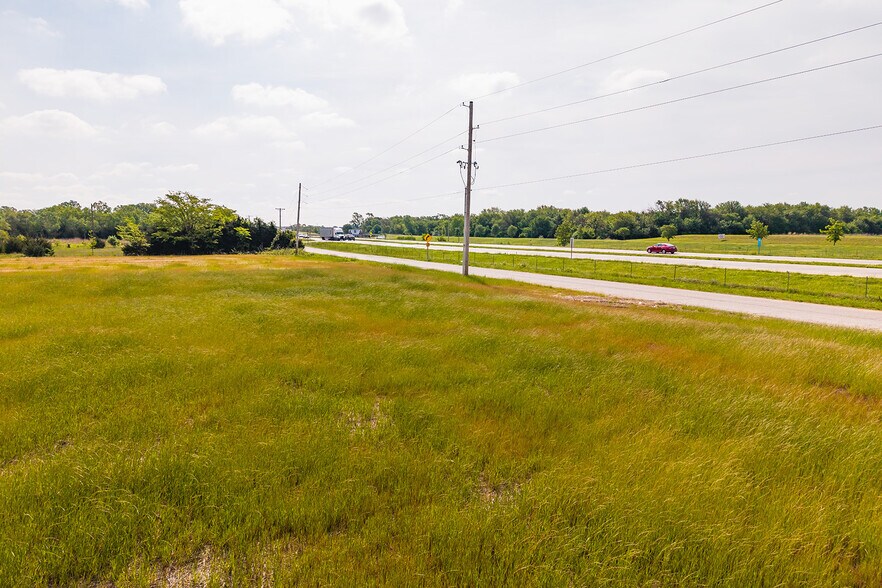 More Photos Of 12998 Kellogg St, Wichita Land For Sale