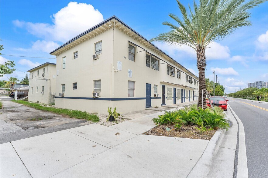 More Photos Of , West Palm Beach Multifamily For Sale