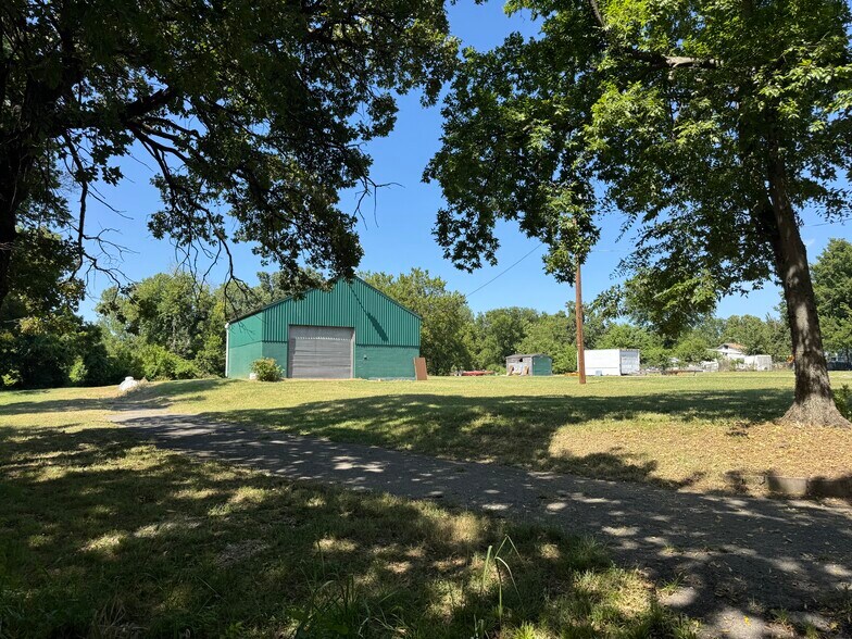 More Photos Of 2006 N Irvington Ave, Tulsa Land For Sale