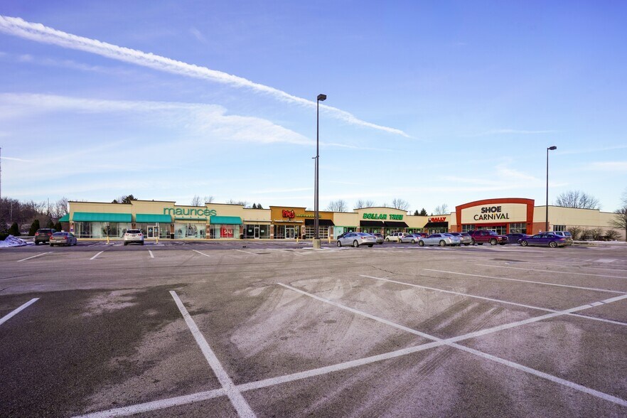 More Photos Of 3308 N Wayne St, Angola General Retail For Lease