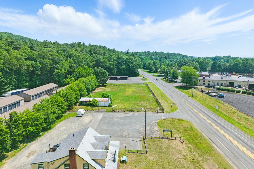 More Photos Of 5 Clark Mountain Rd, Sunderland Land For Lease