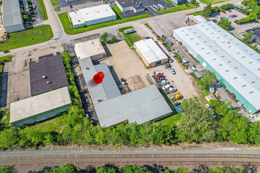 More Photos Of 2591 Harrison Rd, Columbus Warehouse For Sale