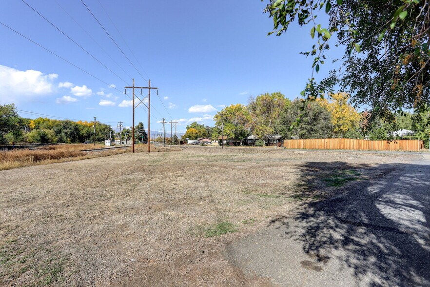 More Photos Of 2107 3rd Ave, Longmont Apartments For Sale