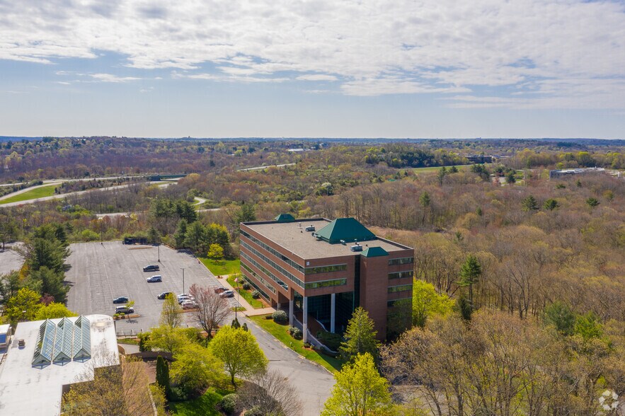 More Photos Of 55 Ferncroft Rd, Danvers Office For Lease