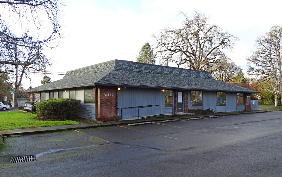 More Photos Of 18455 SW Alexander St, Beaverton Medical For Lease