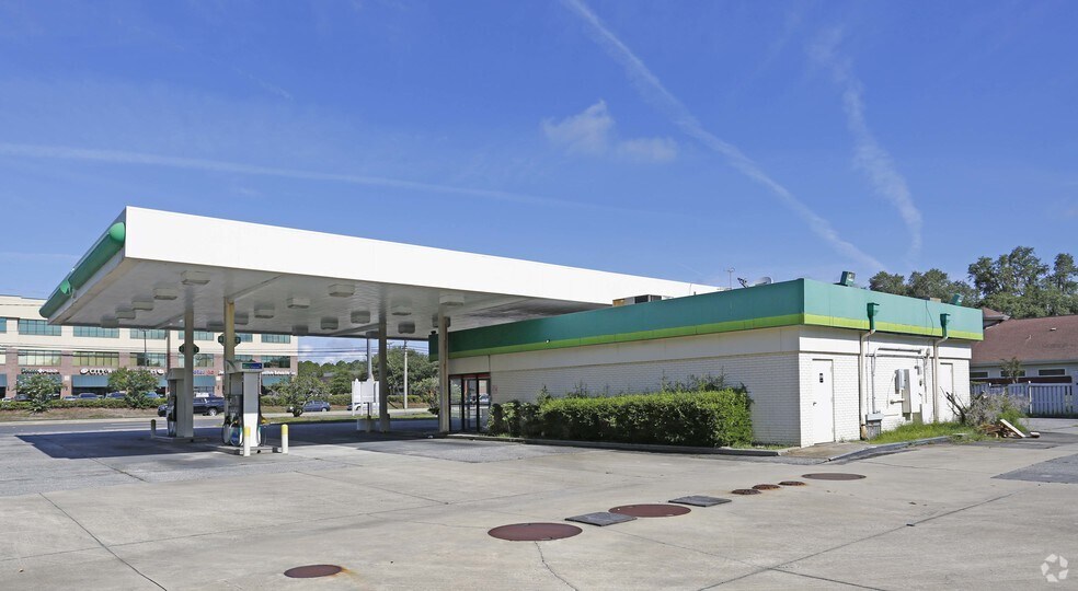 More Photos Of 12331 San Jose Blvd, Jacksonville Service Station For Lease