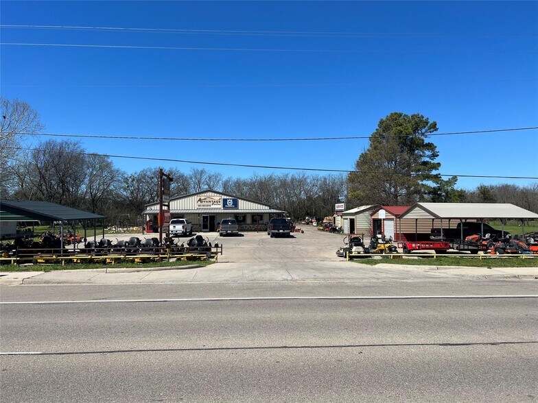 Primary Photo Of 1521 N State Highway 121, Bonham Freestanding For Sale