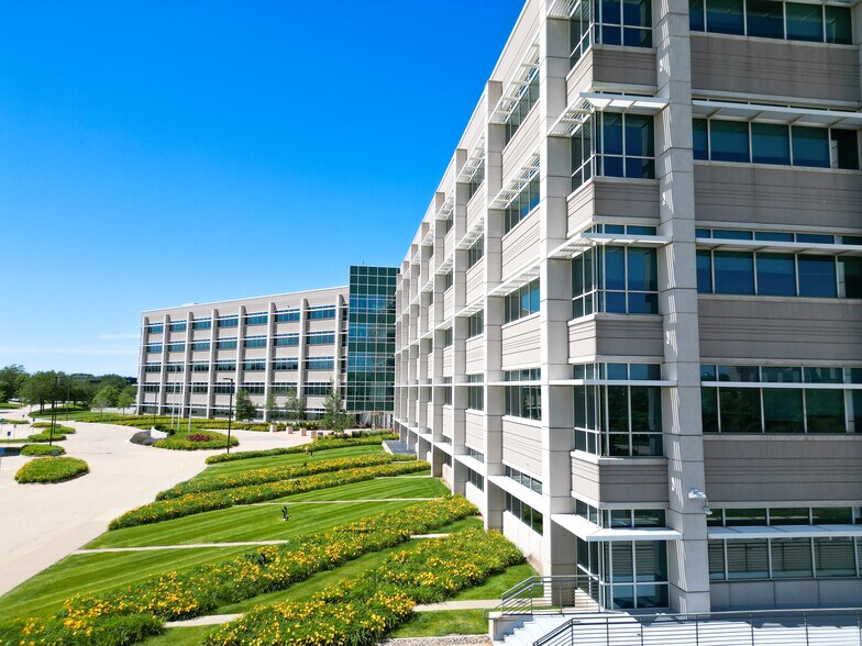 More Photos Of 7001 Westown Pky, West Des Moines Office For Lease