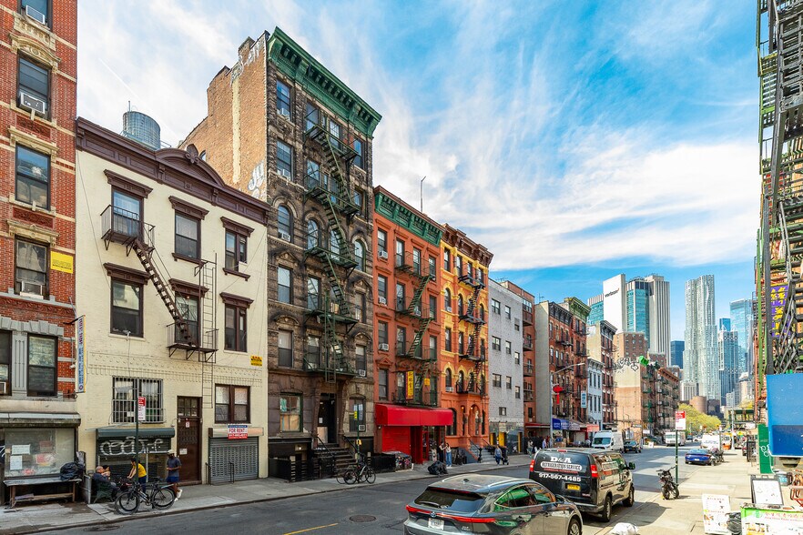 More Photos Of 110 Madison St, New York Apartments For Sale