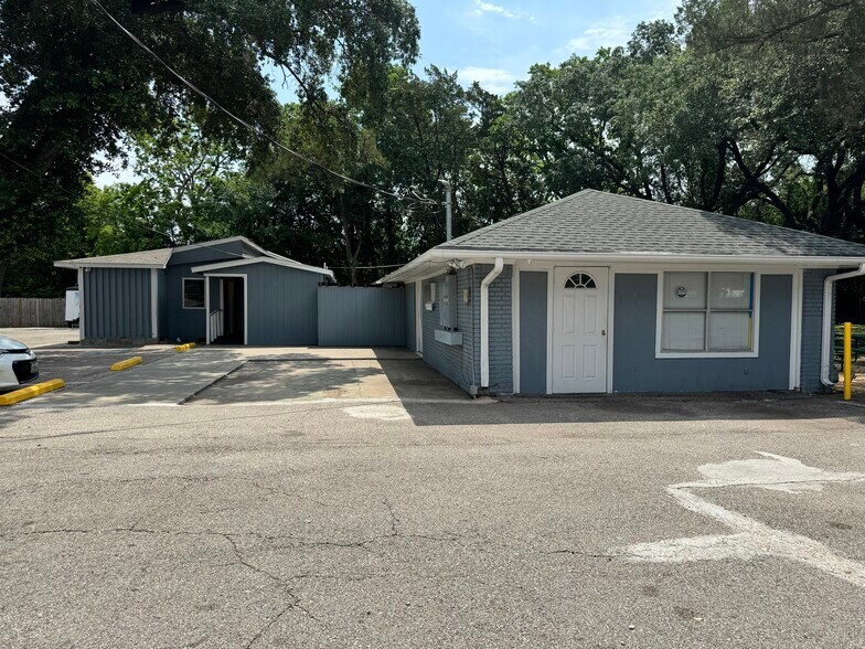 More Photos Of 12038 Bissonnet St, Houston Religious Facility For Sale