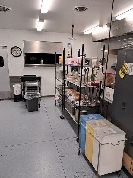 More Photos Of 7709 Main st, Siren Restaurant For Sale