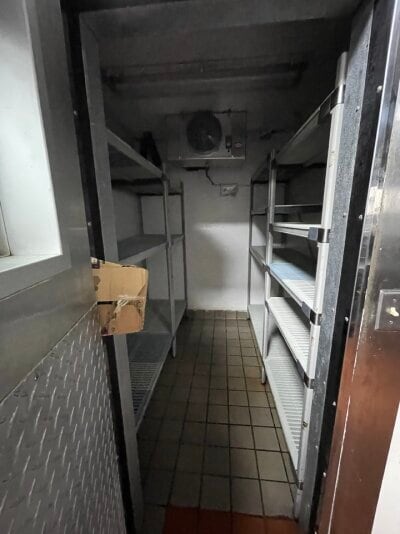 More Photos Of 2820 I-10 E, Beaumont Restaurant For Lease