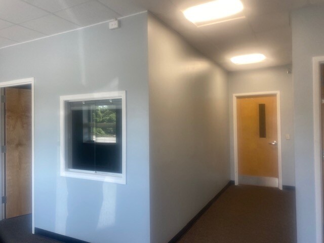 More Photos Of 100 Westside Dr, Asheville Warehouse For Lease