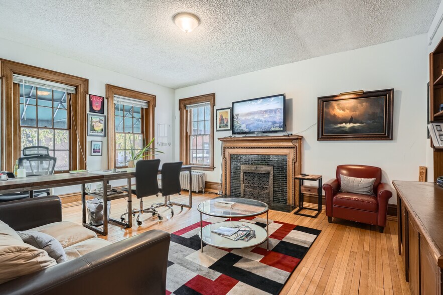 More Photos Of 940 Logan St, Denver Office For Lease