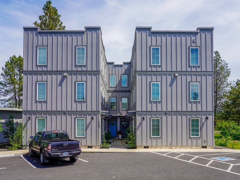 Primary Photo Of 2195 Audubon Ave SE, Salem Apartments For Sale