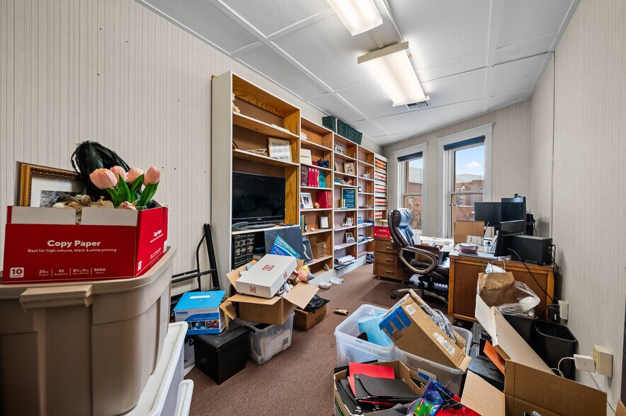 More Photos Of 24 W 6th Ave, Helena Office For Lease