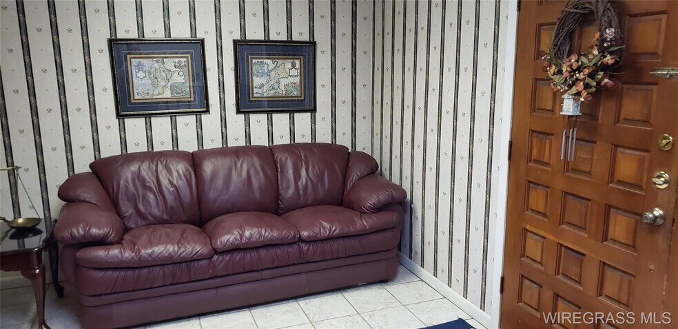 More Photos Of 510 N Daleville Ave, Daleville Office Residential For Sale