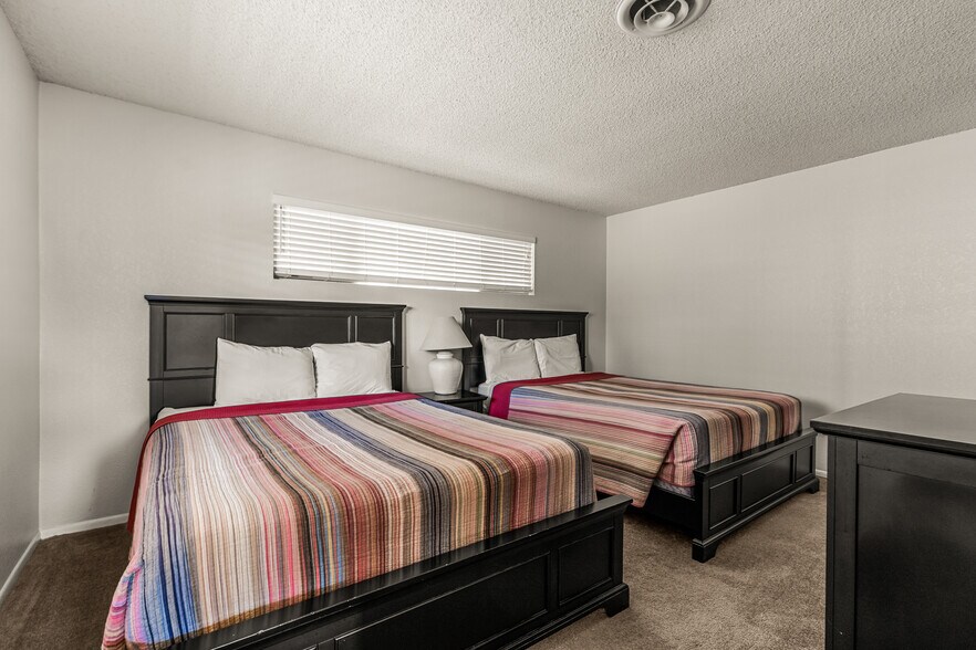 More Photos Of 5925 Country Club Dr, Weed Golf Course Driving Range For Sale