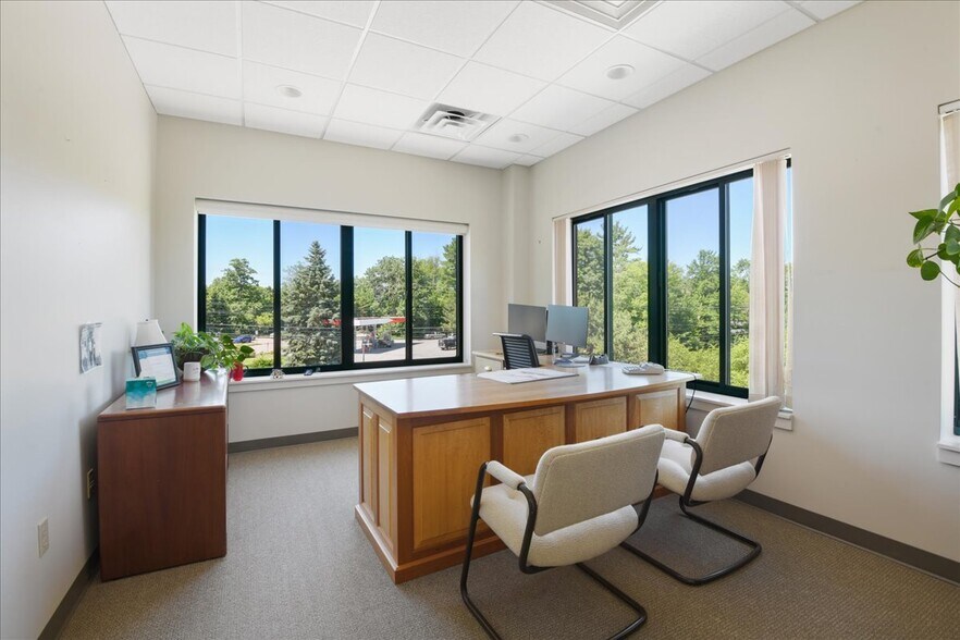 More Photos Of 620 Hinesburg Rd, South Burlington Office For Sale