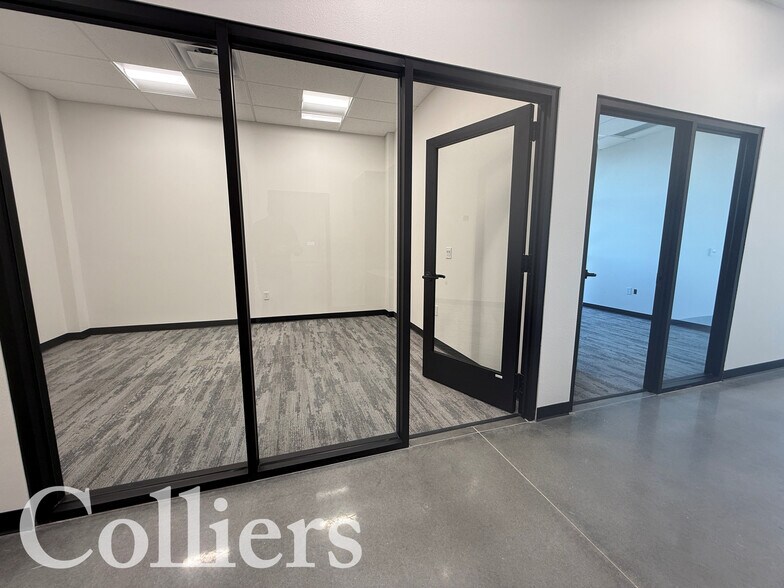 More Photos Of 4850 Grand Mogul Dr, Meridian Warehouse For Lease