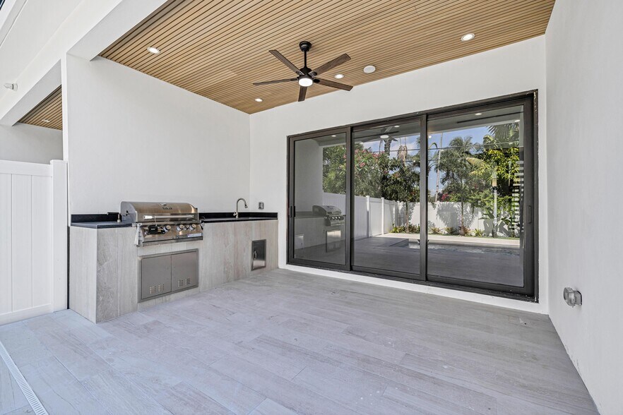 More Photos Of 1233 NE 12th Ave, Fort Lauderdale Apartments For Sale