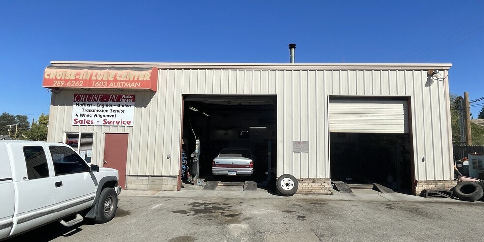 More Photos Of 1603 Aultman St, Ely Specialty For Sale