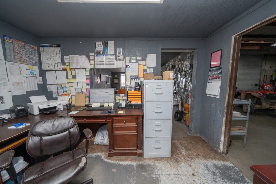 More Photos Of 1020 S California Ave, Parker Industrial For Sale