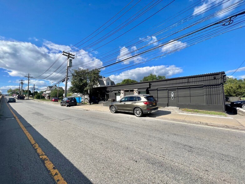 More Photos Of 560 Tarrytown Rd, White Plains Freestanding For Lease