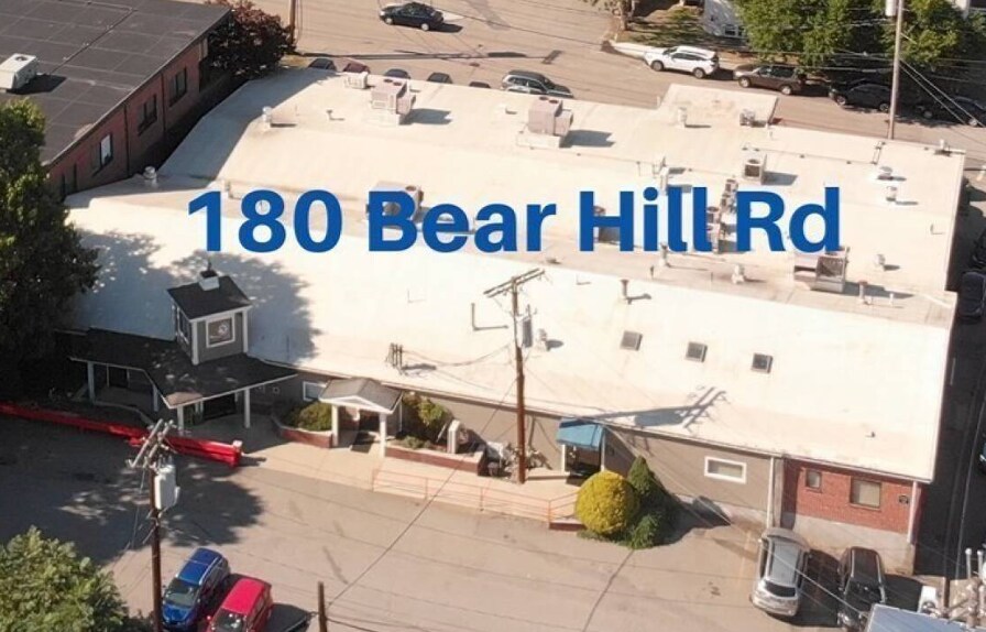 More Photos Of 180 Bear Hill Rd, Waltham Hospital For Lease