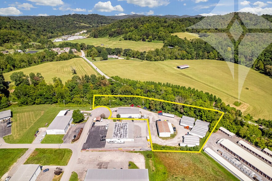 More Photos Of 148 Roush Cir, Fairmont Industrial For Lease