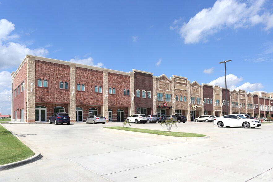 More Photos Of 480 24th Ave NW, Norman General Retail For Sale