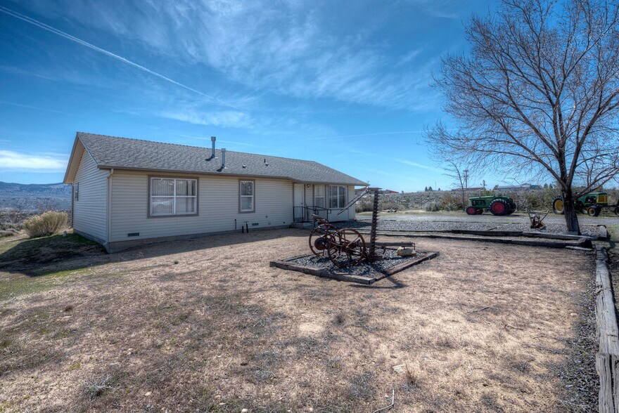More Photos Of 3647 US Highway 395, Carson City Warehouse For Sale