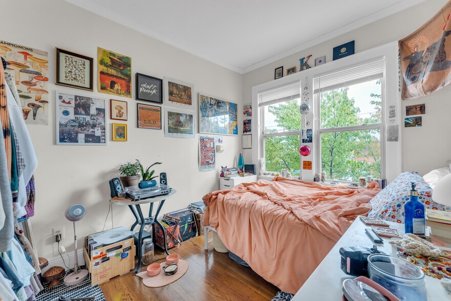 More Photos Of 13701 Madison Ave, Lakewood Apartments For Sale