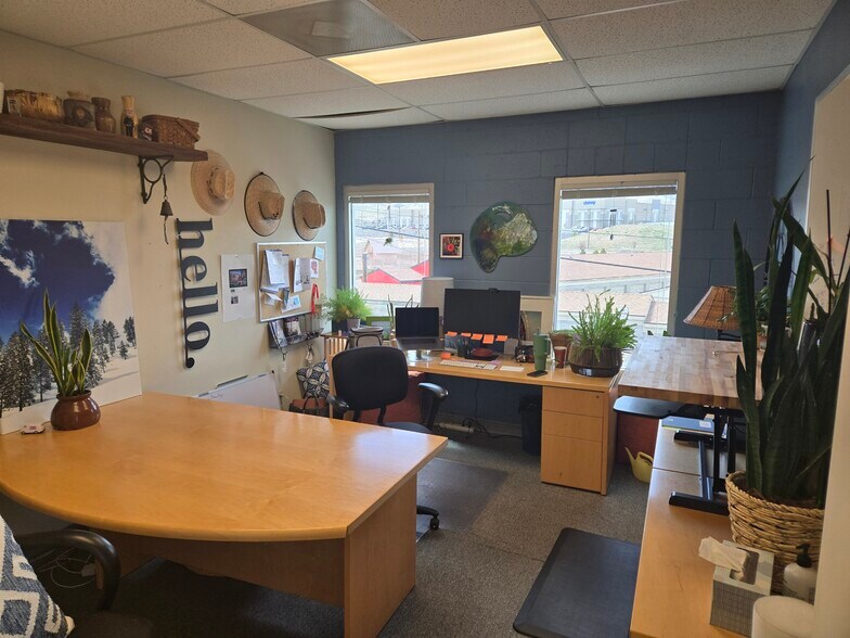 More Photos Of 7910 N Virginia St, Reno Office For Lease