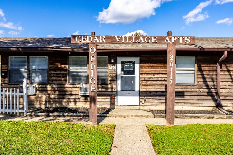 More Photos Of 207 W Funderburg Rd, Fairborn Apartments For Sale