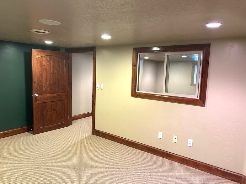 More Photos Of 750 W Quinn Rd, Pocatello Medical For Sale