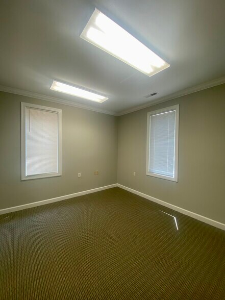 More Photos Of 140 Iowa Ln, Cary Office For Sale