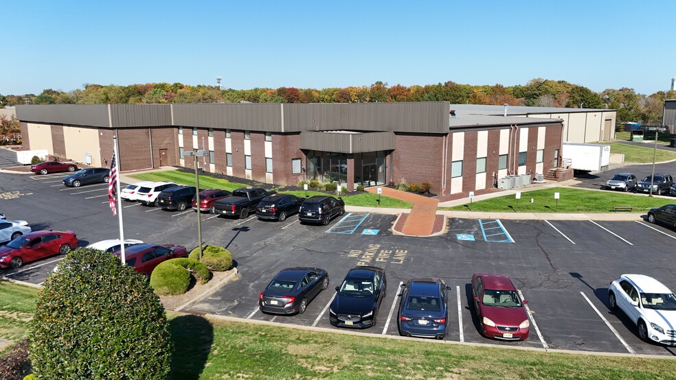 More Photos Of 2230 Landmark Pl, Manasquan Warehouse For Lease