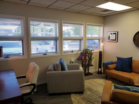 More Photos Of 11550-11590 W Dodge Rd, Omaha Office For Lease