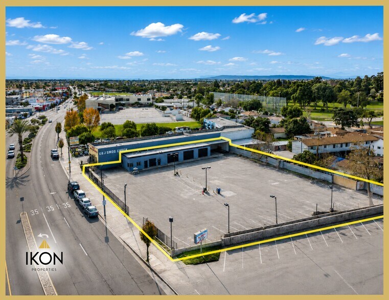 Primary Photo Of 9533 Atlantic Blvd, South Gate Auto Repair For Sale