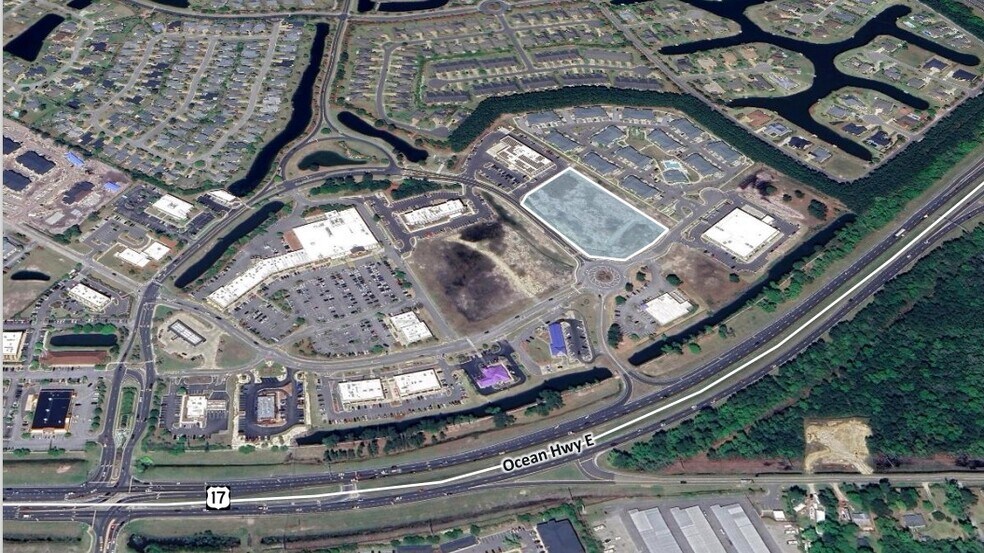 More Photos Of 1527 Old Waterford Way, Leland Freestanding For Lease