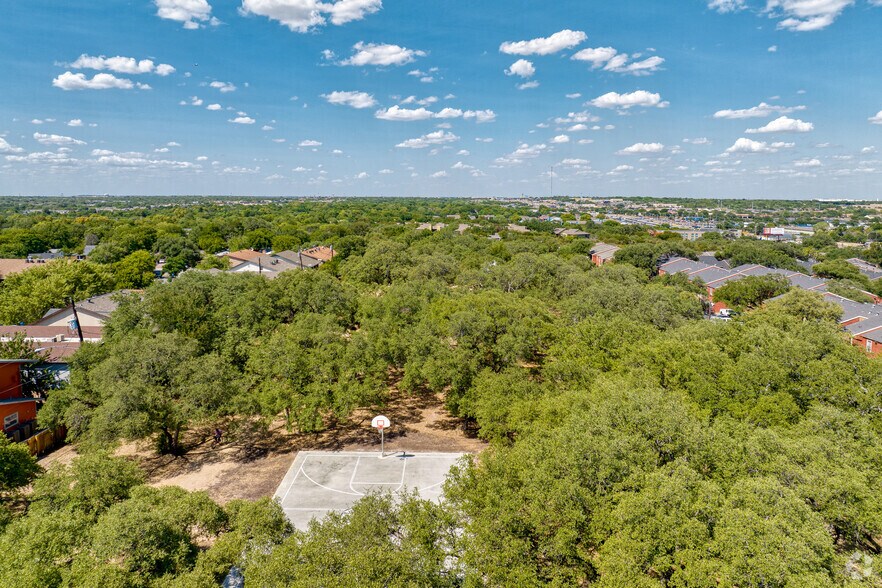 More Photos Of 8207 Sam Rayburn Dr, Austin Apartments For Sale
