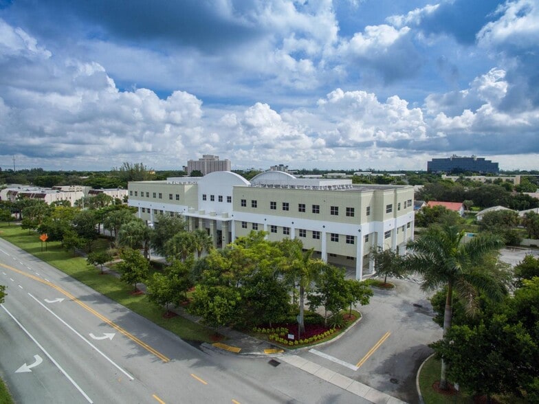 Primary Photo Of 2901 Coral Hills Dr, Coral Springs Unknown For Lease