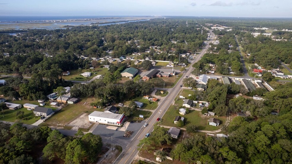More Photos Of 7011 Beach Dr SW, Ocean Isle Beach Freestanding For Sale